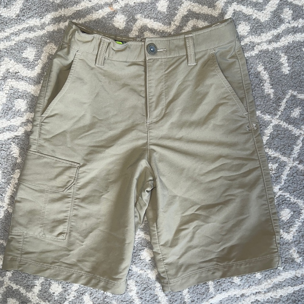 Boys khaki under armor shorts